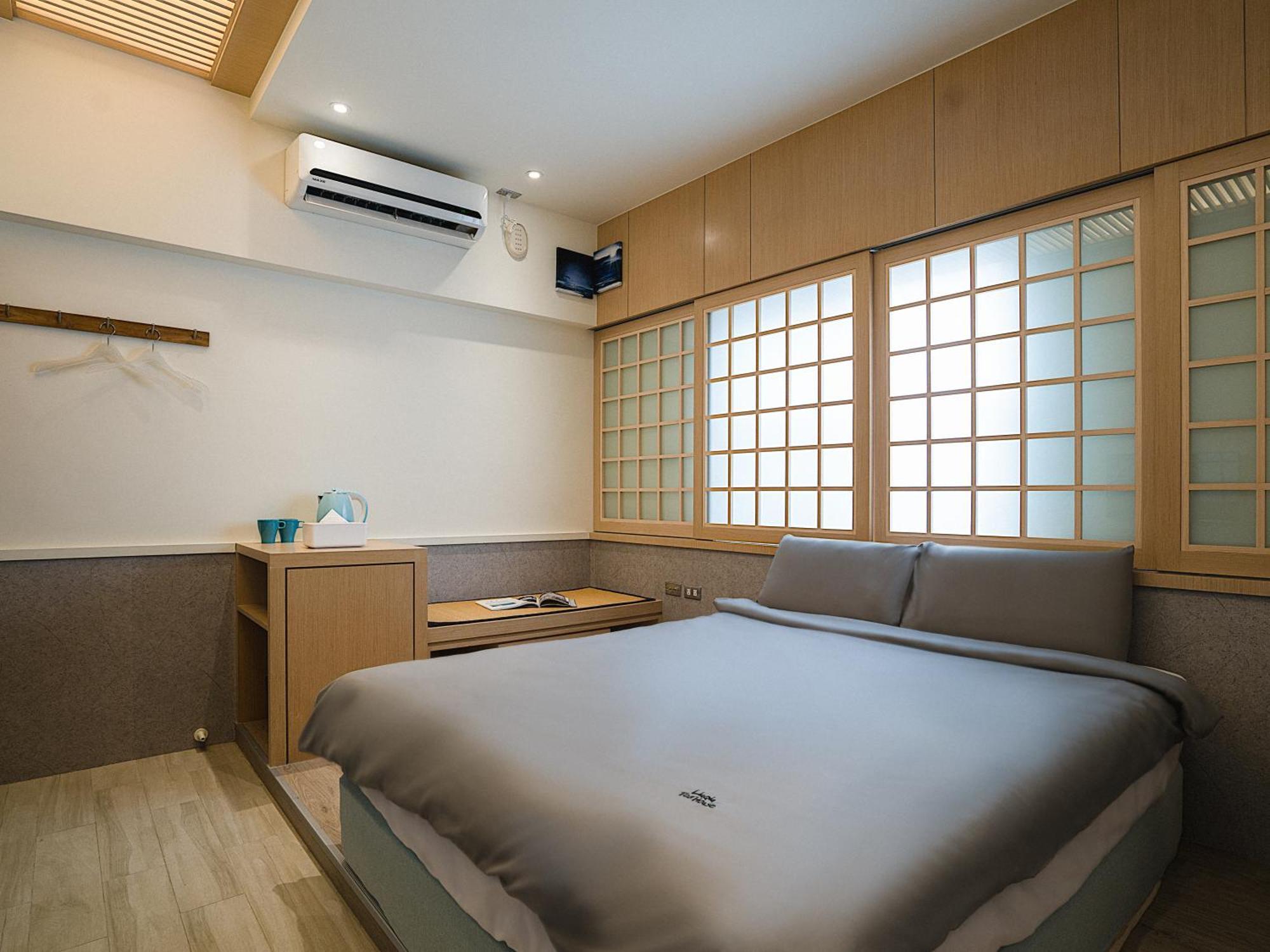 琉球茶室 現代館 Bed & Breakfast Xiaoliuqiu Exterior foto