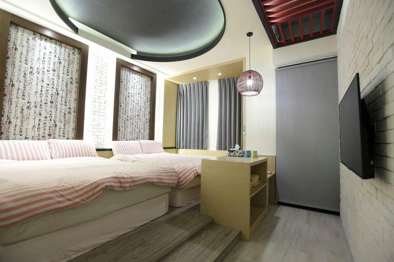 琉球茶室 現代館 Bed & Breakfast Xiaoliuqiu Exterior foto